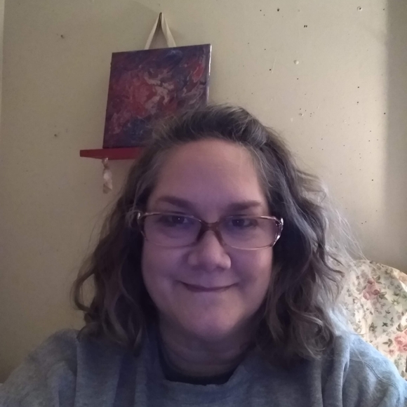 Meet your Posher, Myra - Picture 3 of 3